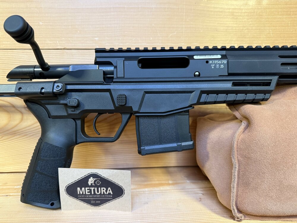CZ 600 Trail showroommodel - nieuwstaat