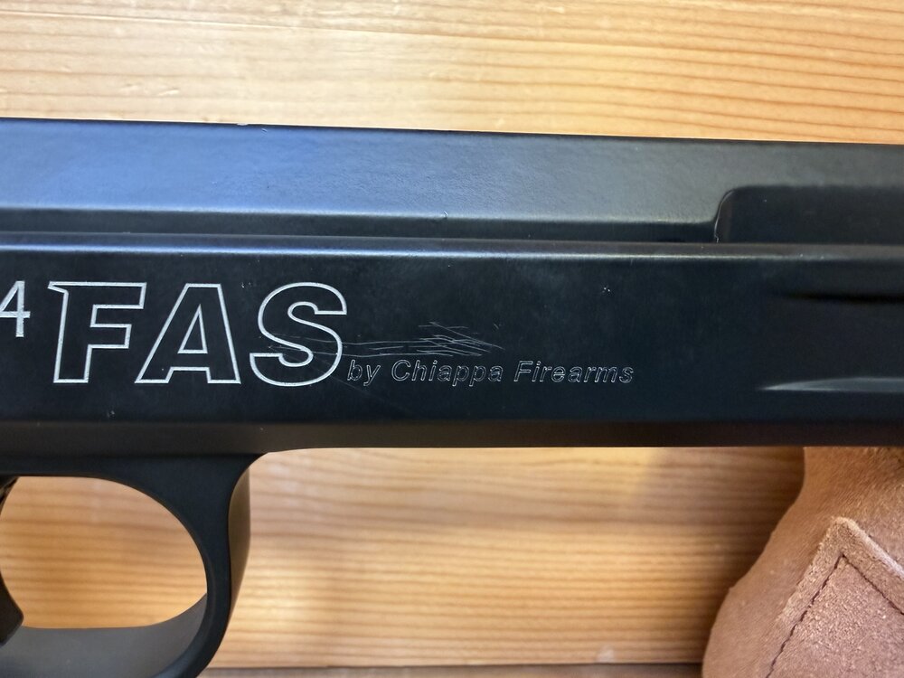 Chiappa Arms FAS 6004 4.5 uni Showroom model