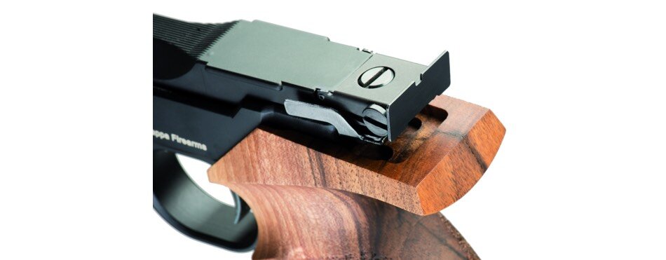 Chiappa Arms FAS 6004 4.5 Match - medium rechts