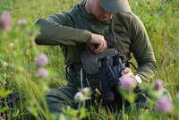 Hikmicro Binocular Harness Habrok verrekijker borstharnas