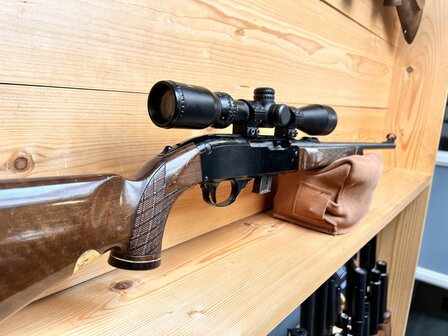 Voere  .22LR Semi-Auto incl. richtkijker