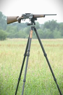 Terrier-Tripods-Hunter